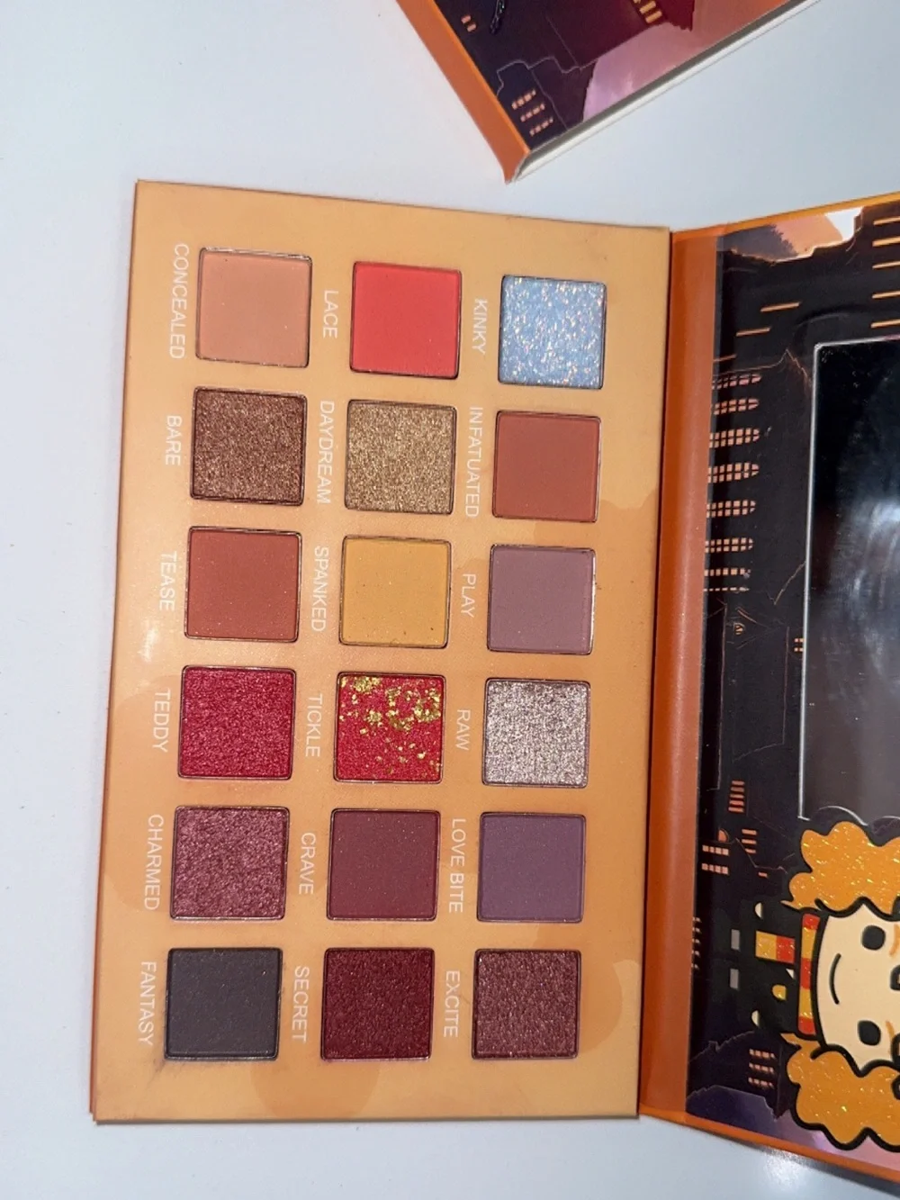 Orange & Warm-Tone Eyeshadow Palette - 18 Shade Makeup Set